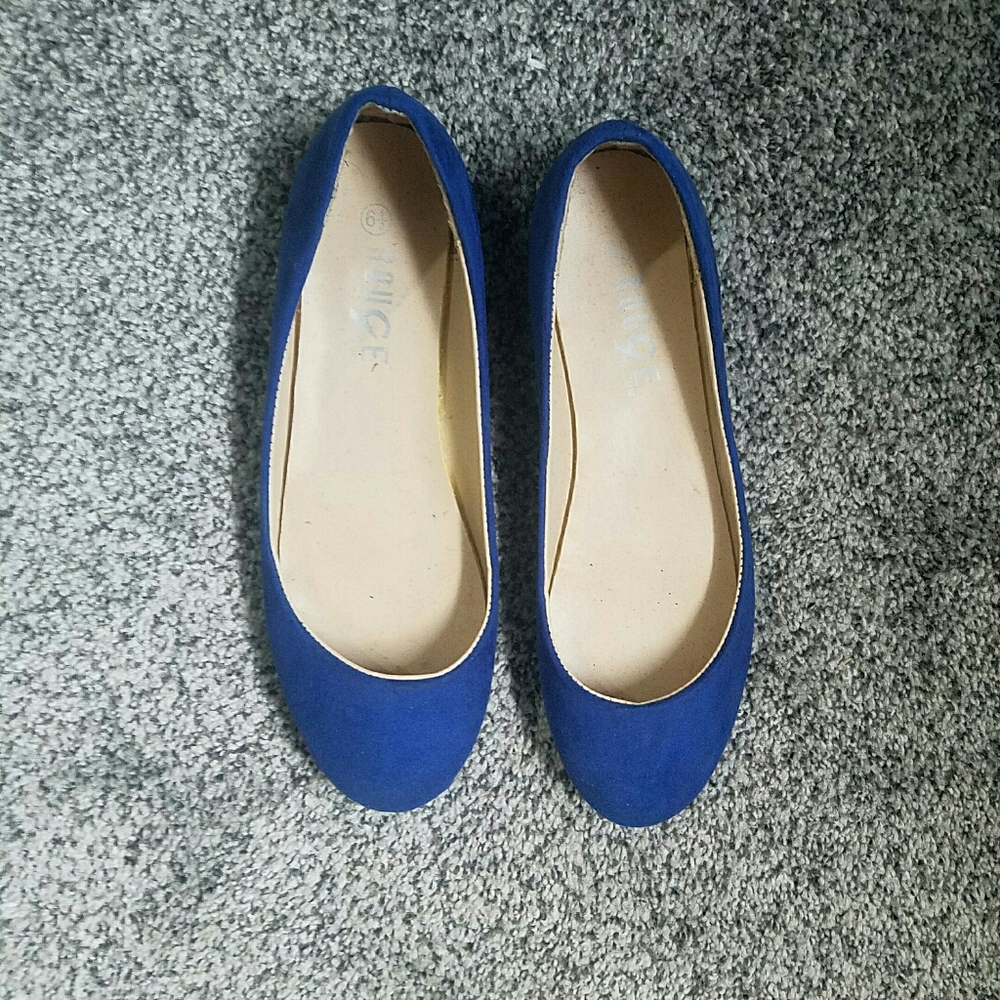 BLUE FLAT SHOES